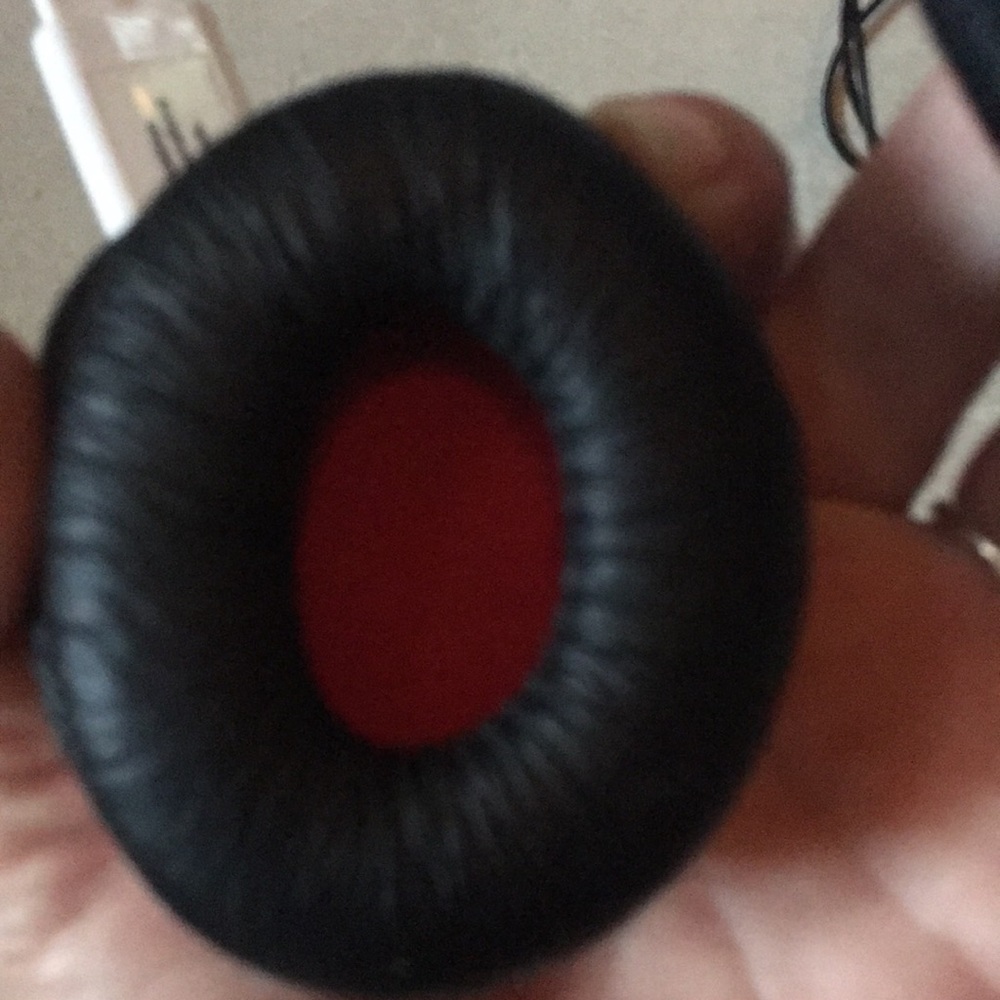 POKÉMON HEADSET - Picture 8 of 12